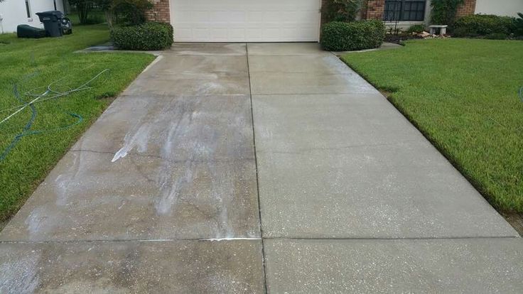 MurCo concrete patio, driveway, sidewalk pressure washing