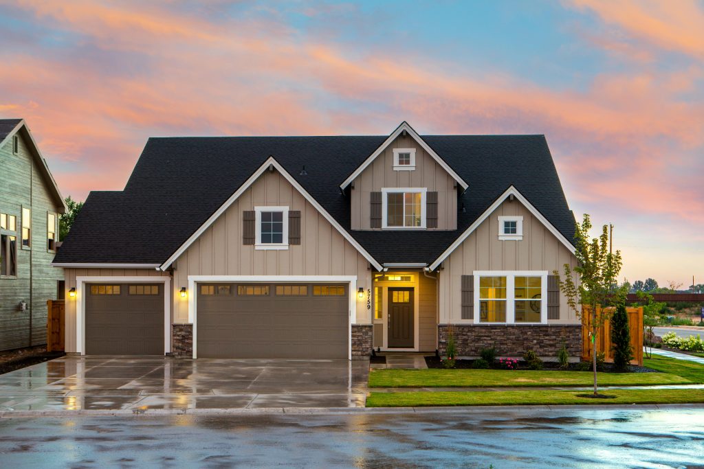 Get amazing curb appeal in Fuquay Varina NC with a pressure wash by Raleigh Pressure wash